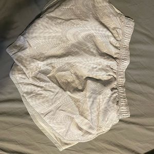 Grey patterned Nike dri fit